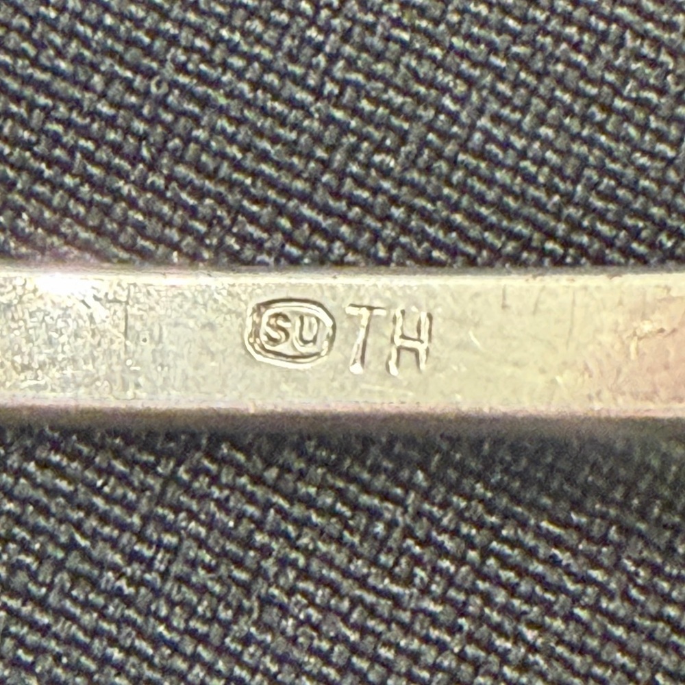 🖤 Vintage European Artisan Sterling Silver Bracelet with Hidden Diamond Accent 💎 - Picture 10 of 11